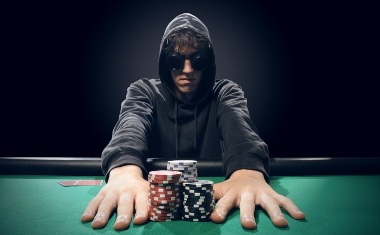 Game bài Poker VBO99 – Giới thiệu, hướng dẫn chơi cược dễ dàng